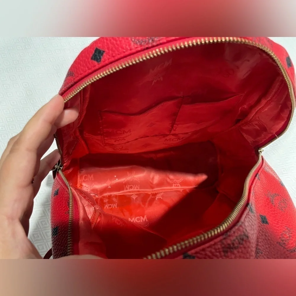 MCM visetos studded